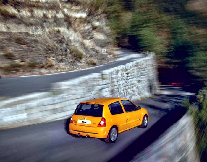 Economia-na-hora-de-contratar-um-seguro-de-carro