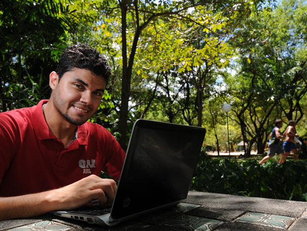 azul-seguros-cotacao-online